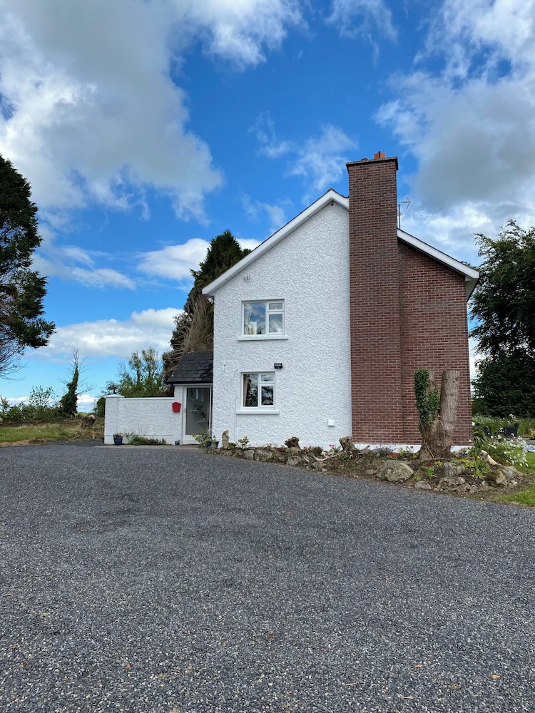 Luxurious Meath Retreat With 5 Bedrooms