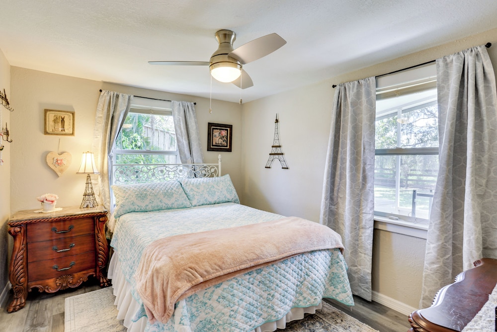 Traveling Nurses Welcome! Peaceful Home in Arcadia