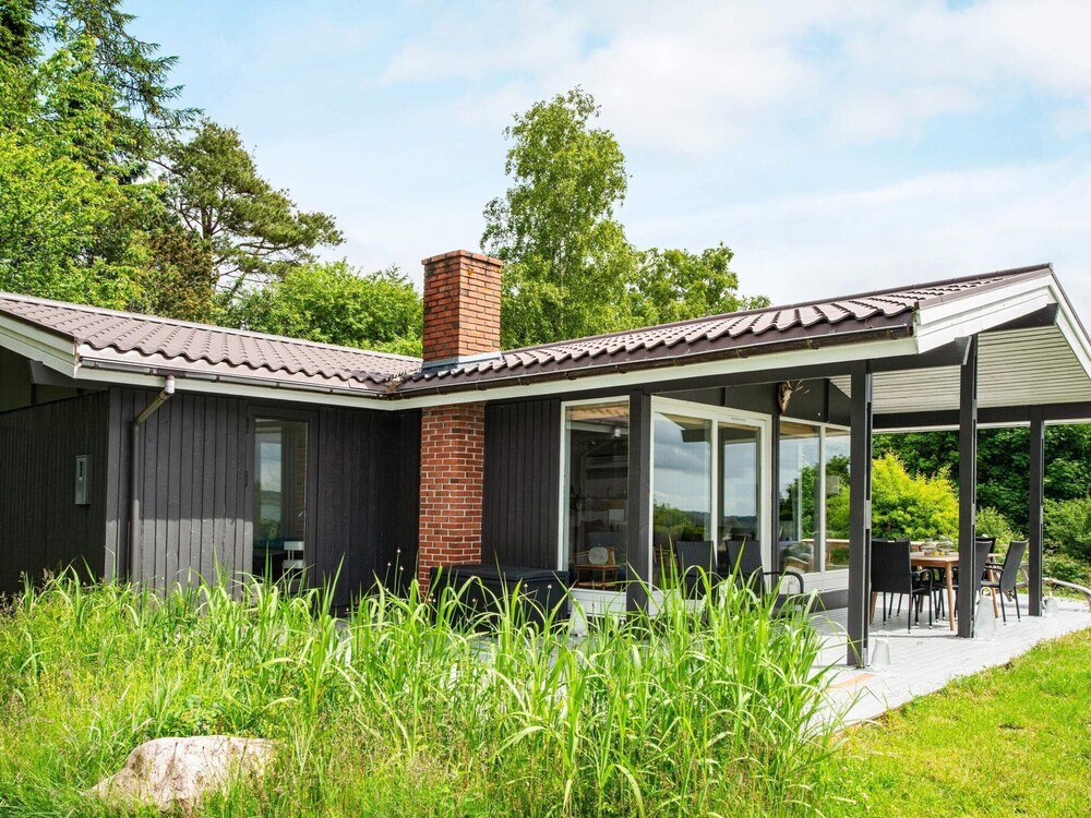 6 Person Holiday Home in Ebeltoft