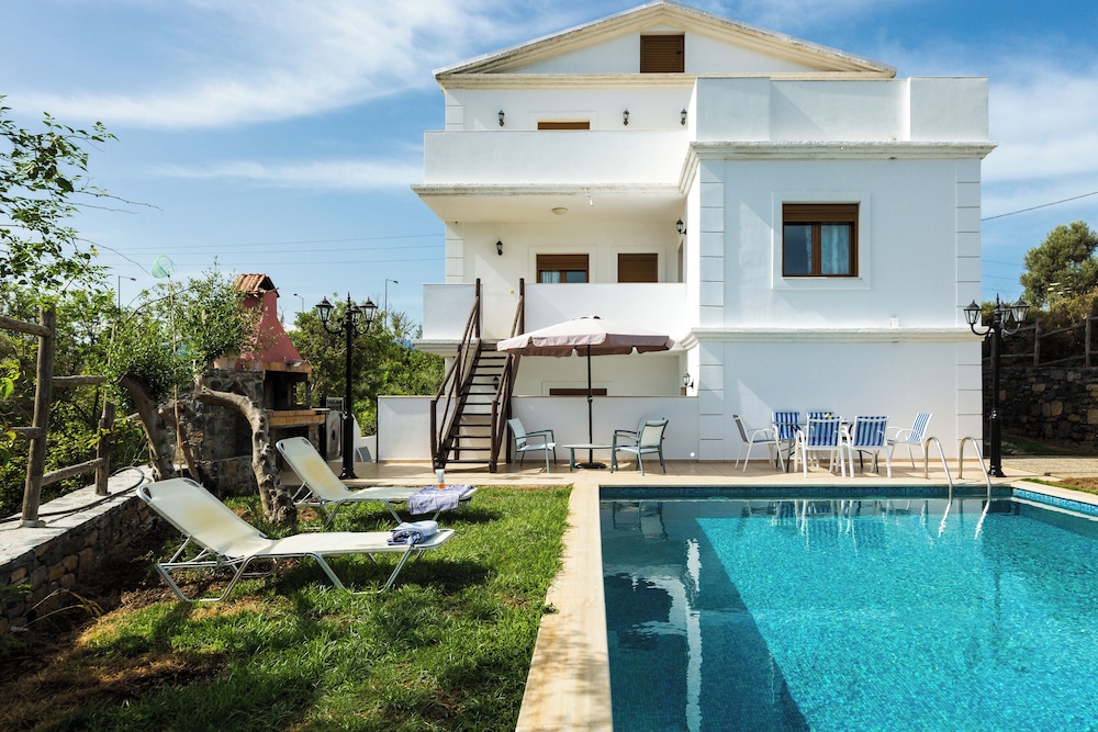 Villa Eleftheria