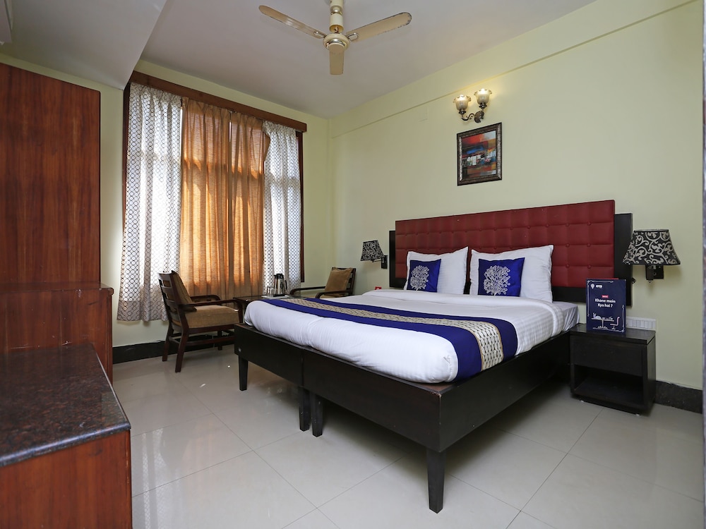 Capital O 1463 Surya Beach Inn
