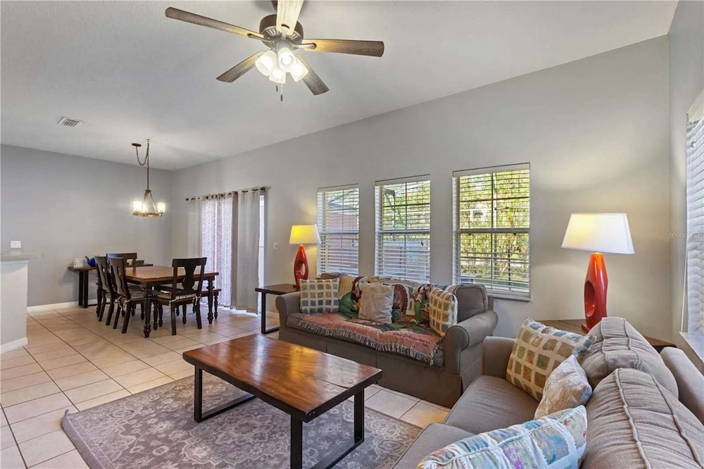 Gorgeous 4Bd w Pool at Encantada Resort 8523