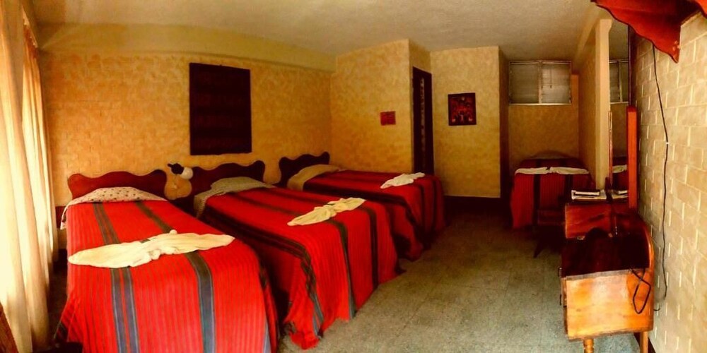 Panajachel Vacations - Hostal Abu - Hostel - Property Image 5
