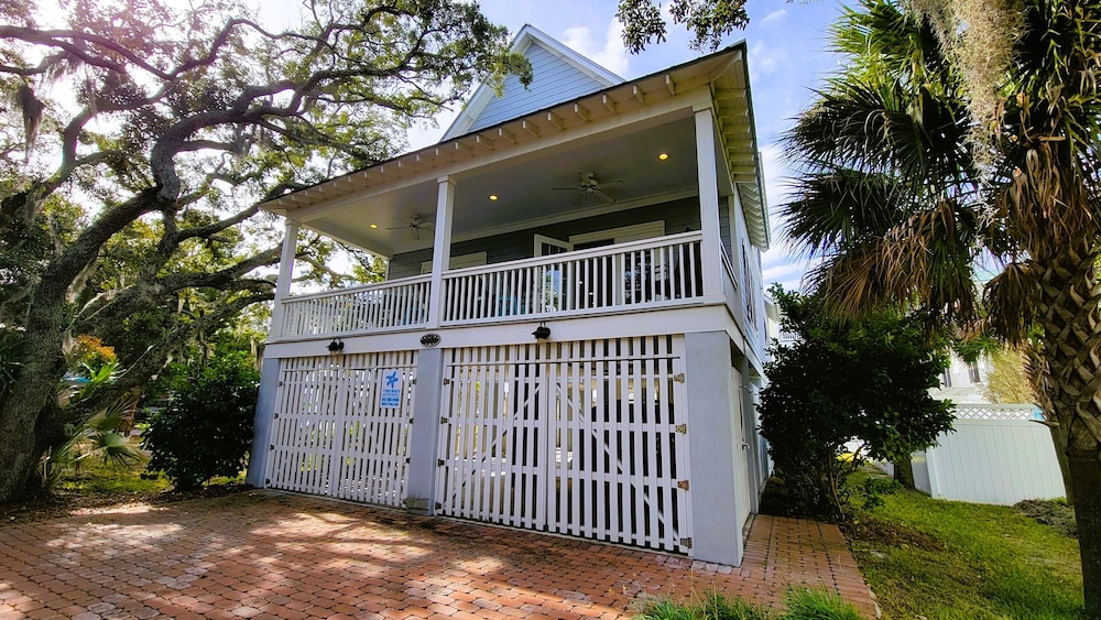 Serendipity by Tybee Vacation Rentals