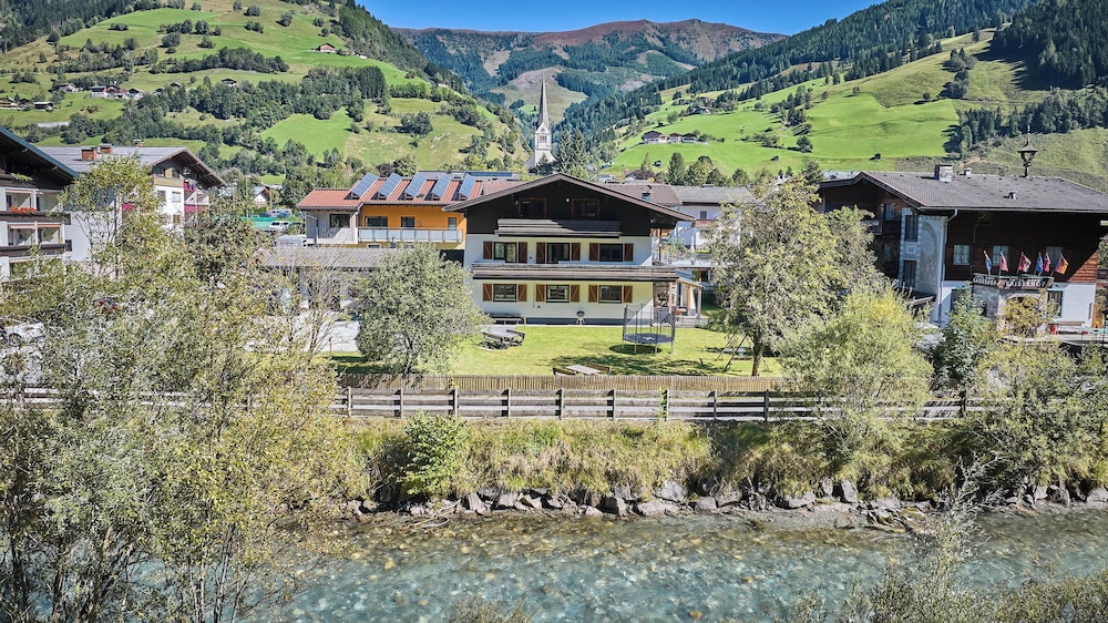 Apartments Enzian