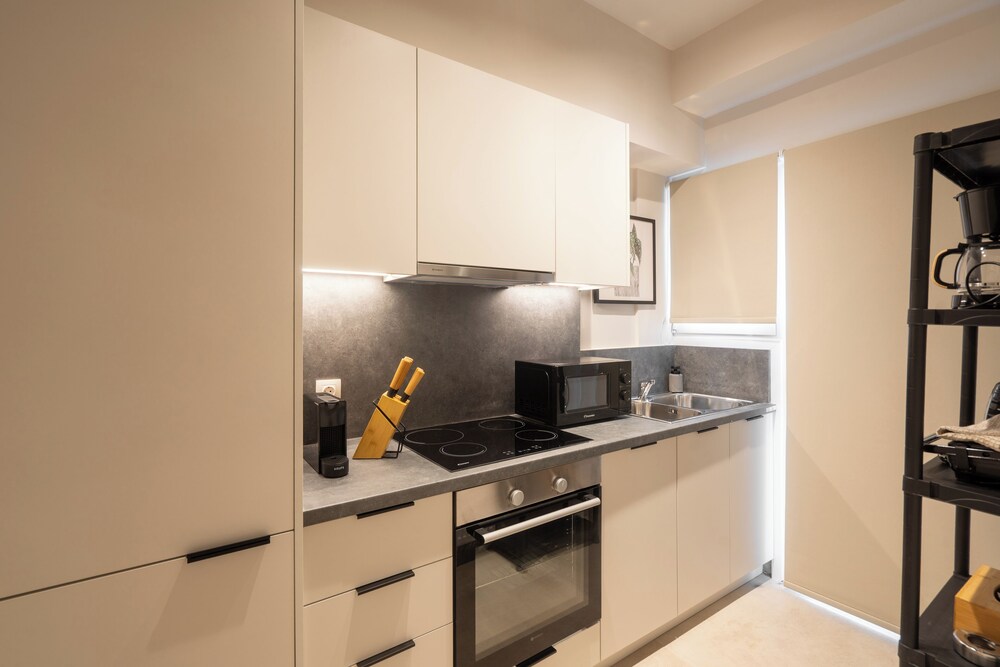 Aminandrou Boutique Apartments, Walk To Acropolis
