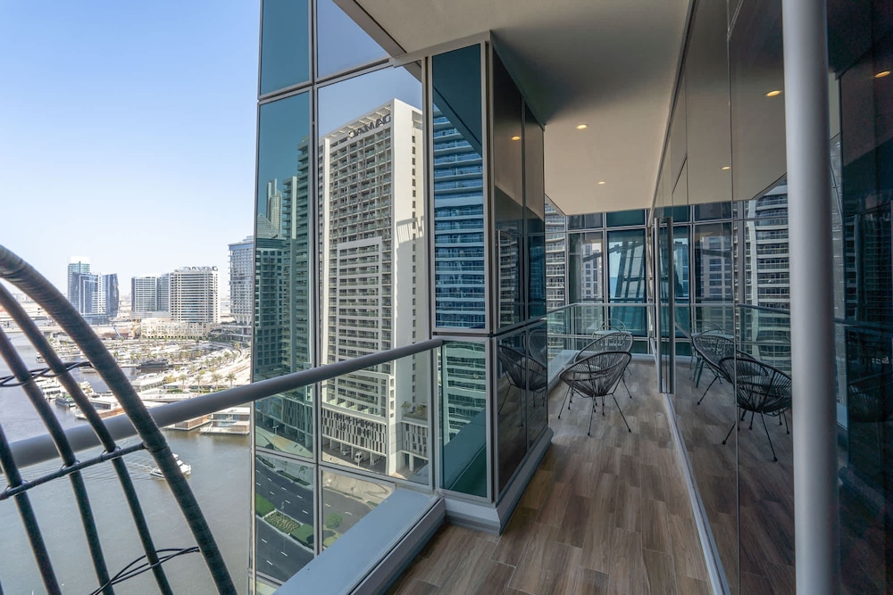 Extravagant 1 Bedroom in J One Business Bay