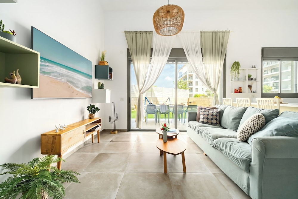 Achziv Bright Garden Stay by Sea N' Rent