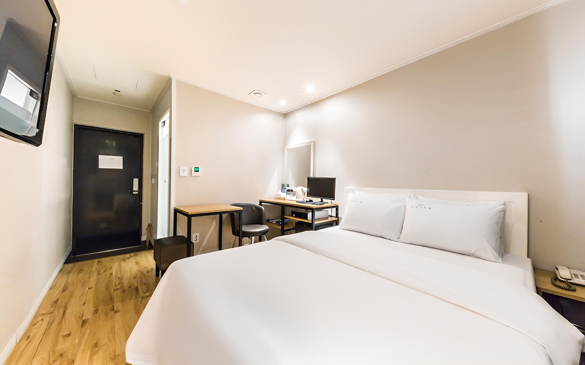 Dobong Dobongsan Motel view 3