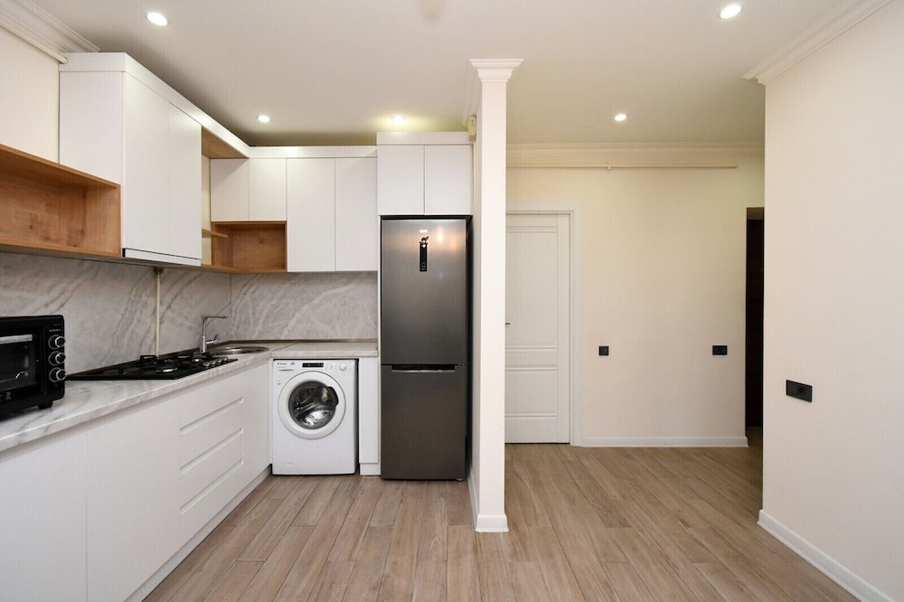 Apartment on Nalbandyan street