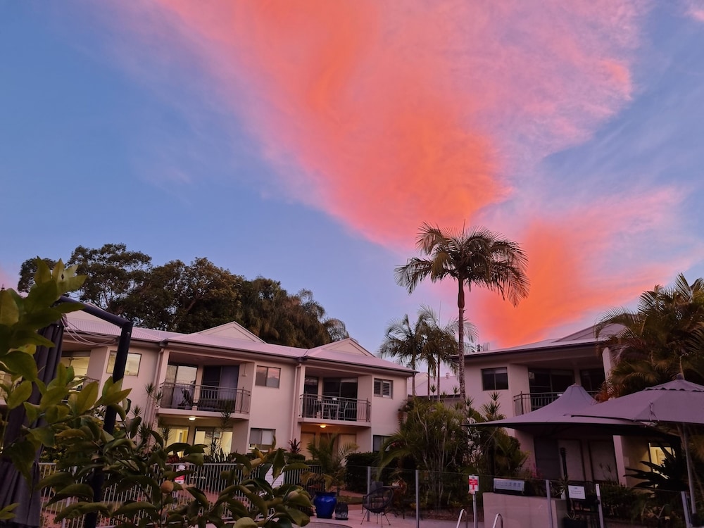 Noosa River Retreat