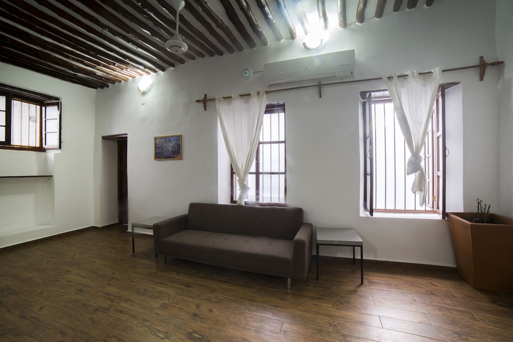 Lala Hostel