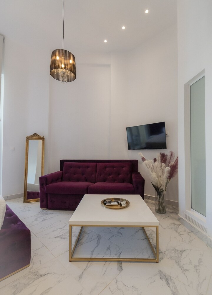 4 Elements Earth Luxury Suites