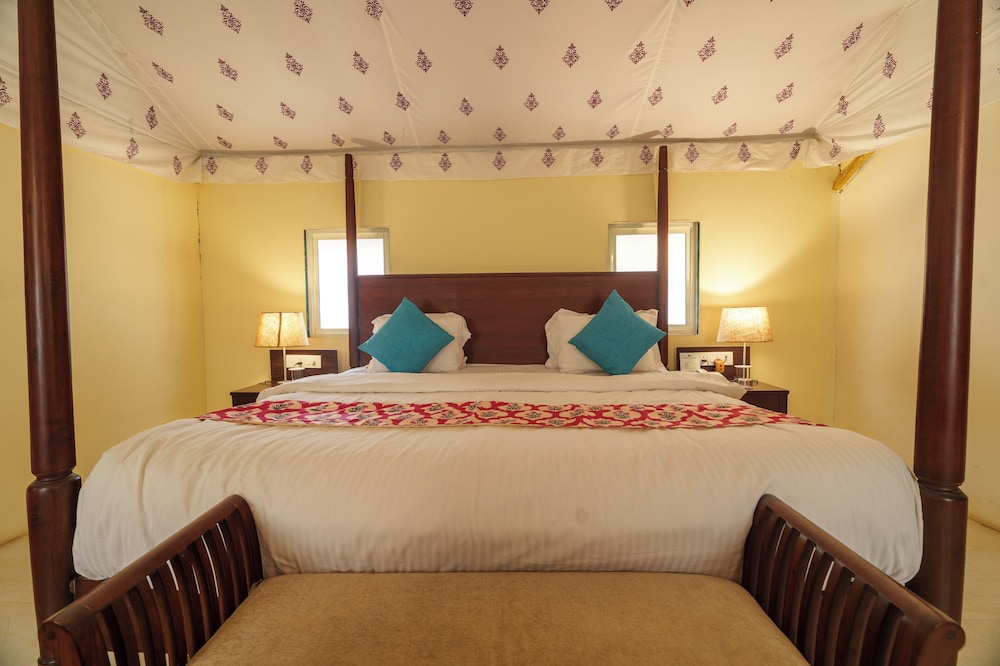 Alaya Stays Nehamrit Glamping Cottage
