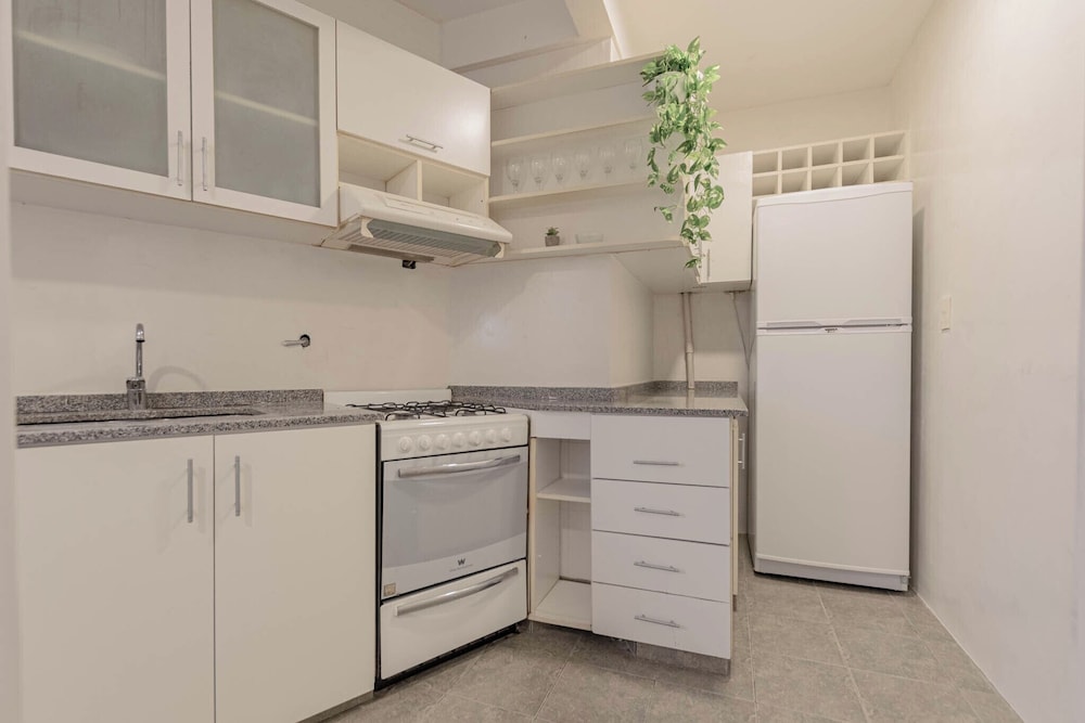 MOT + Junin 1200 - 2 Bd en Recoleta