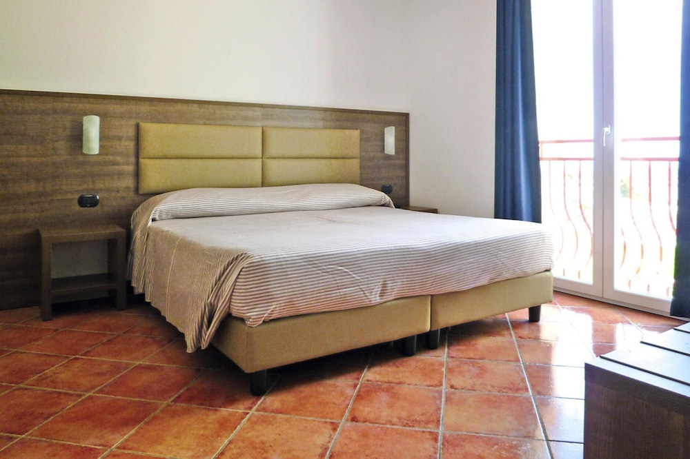 Holiday Resort Ai Pozzi Village Resort, Loano photo 5
