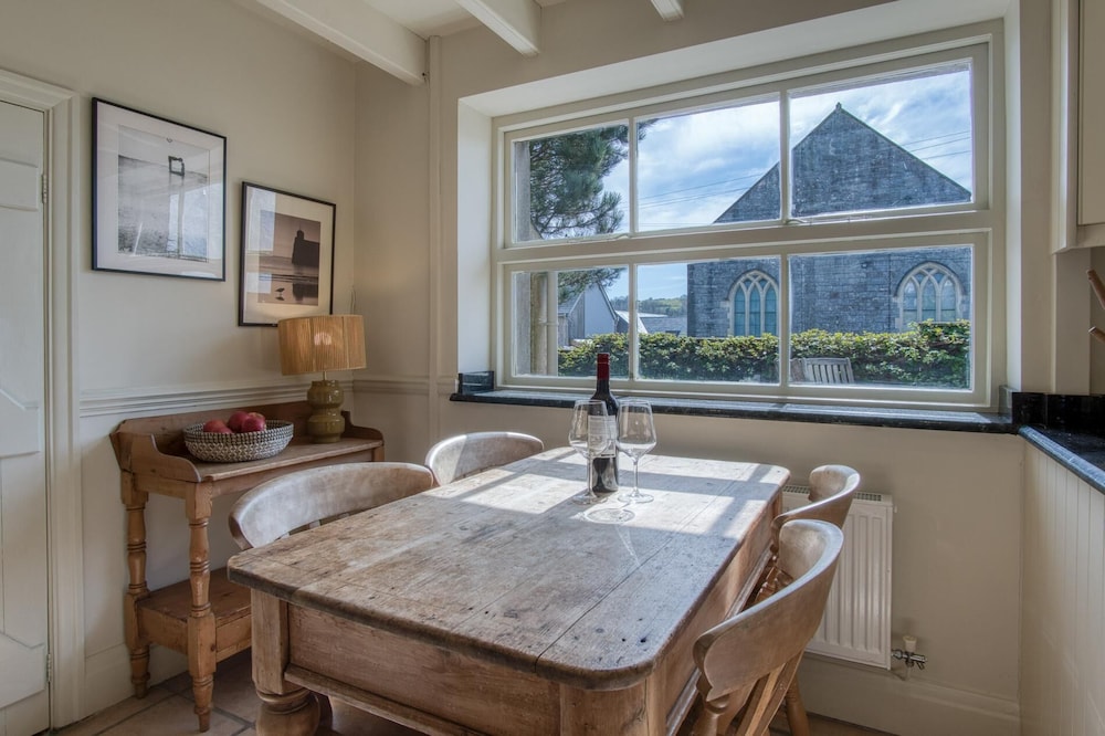 Fern Cottage - 2 Bedroom Cottage - St Florence