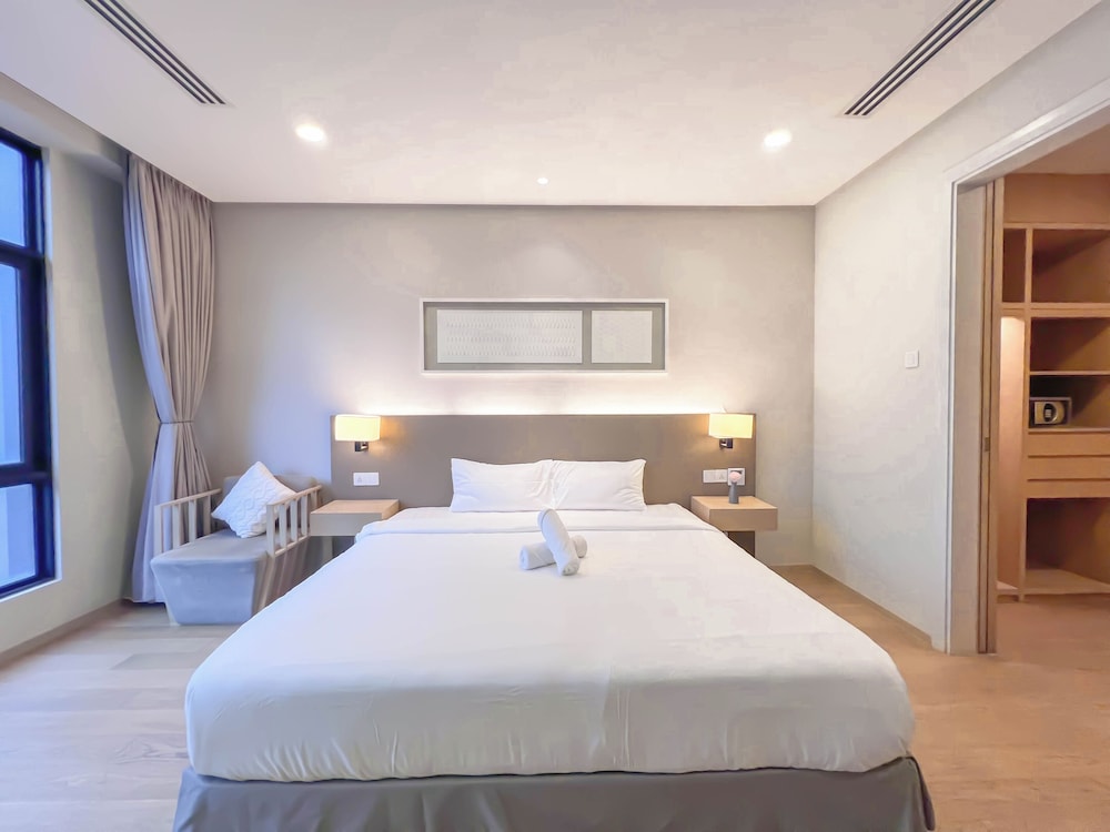 188 Suites by Manhattan Group