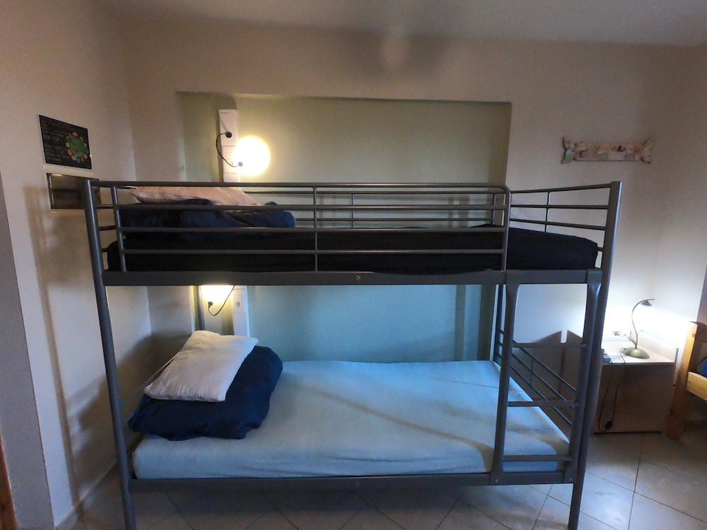 Arabas - Hostel