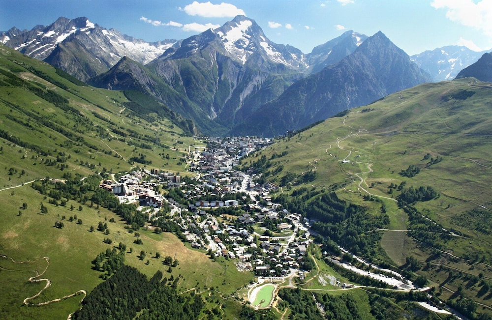 Holiday Home in France Near Ski Slopes