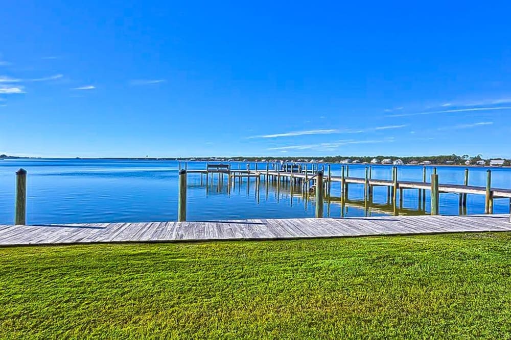 Compass Point 508