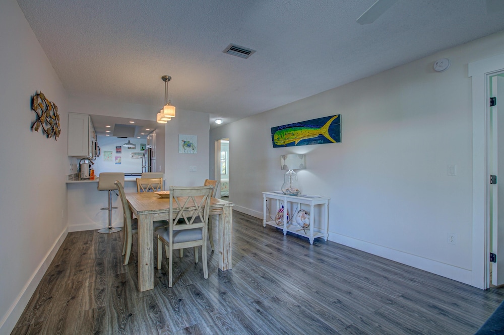 Anna Maria Island Beach Palms 7A