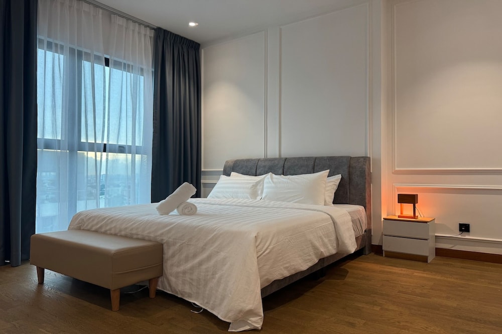 Alfa Bangsar Luxury Apartments