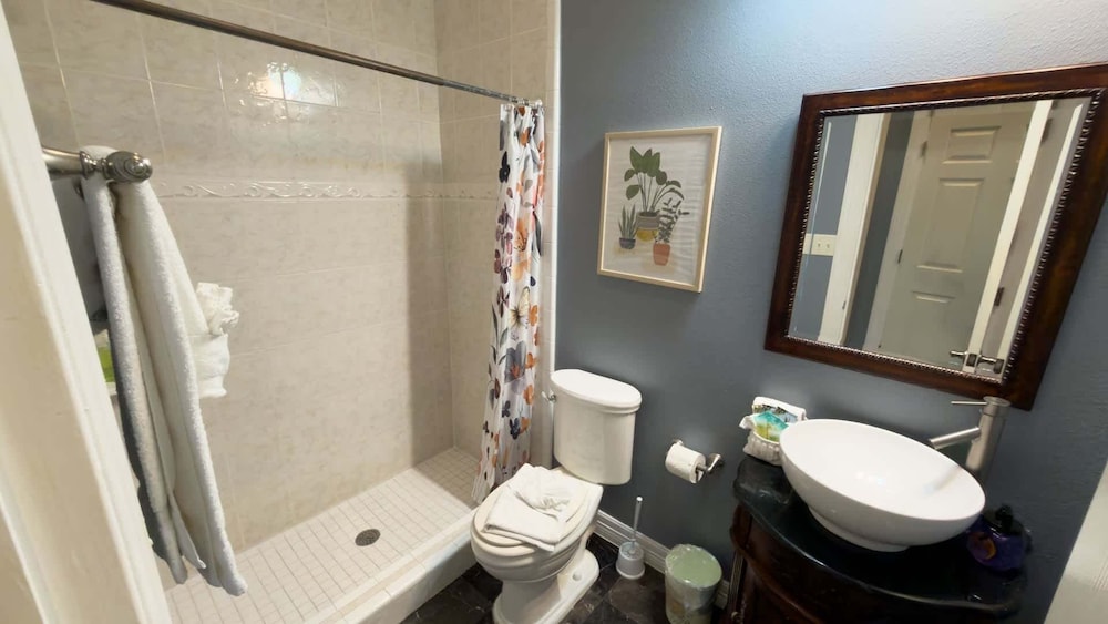 Priced Right Near Beach Well Equipped 2 Bedroom Apts