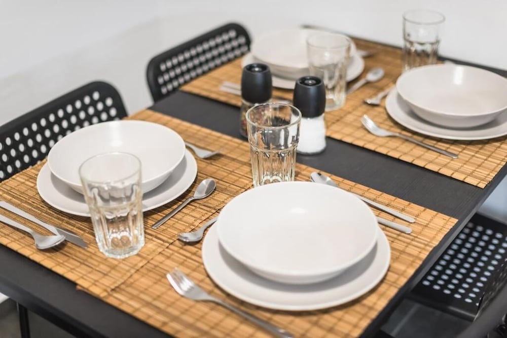 Athens Central Pangrati - Varnava Square Modern Apartment for 5