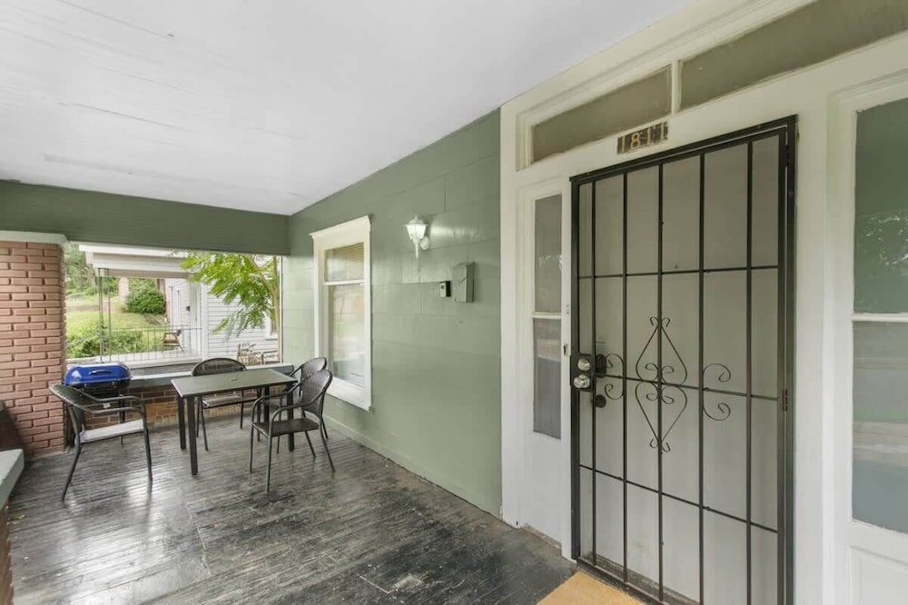 29th Street Ensley Heights Hideaway 1