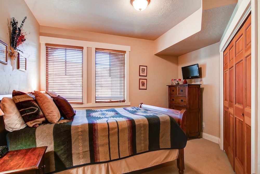 Park City Ski Resort - Town Pointe Condos