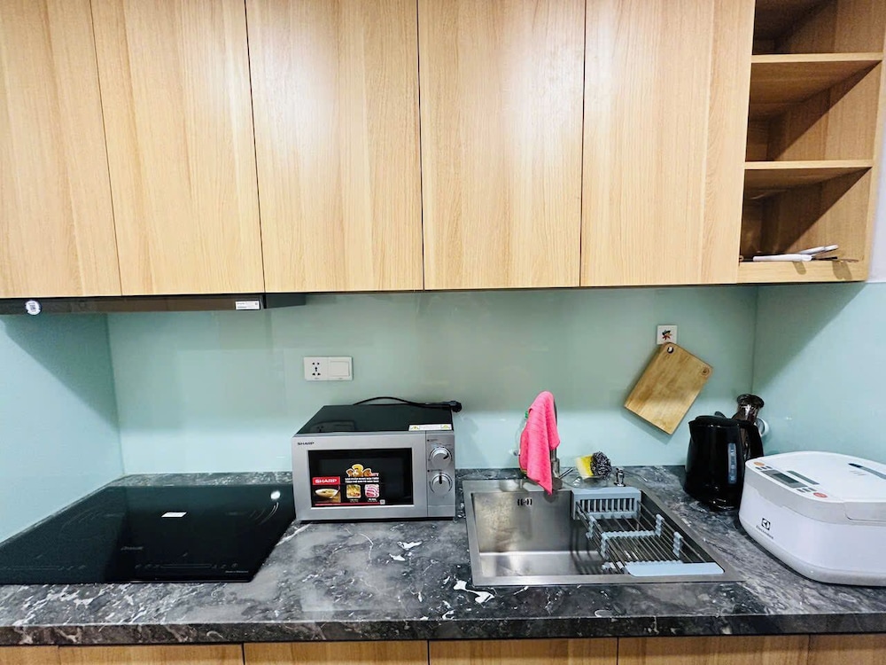 Gold Coast Balcony Serviced Apartment