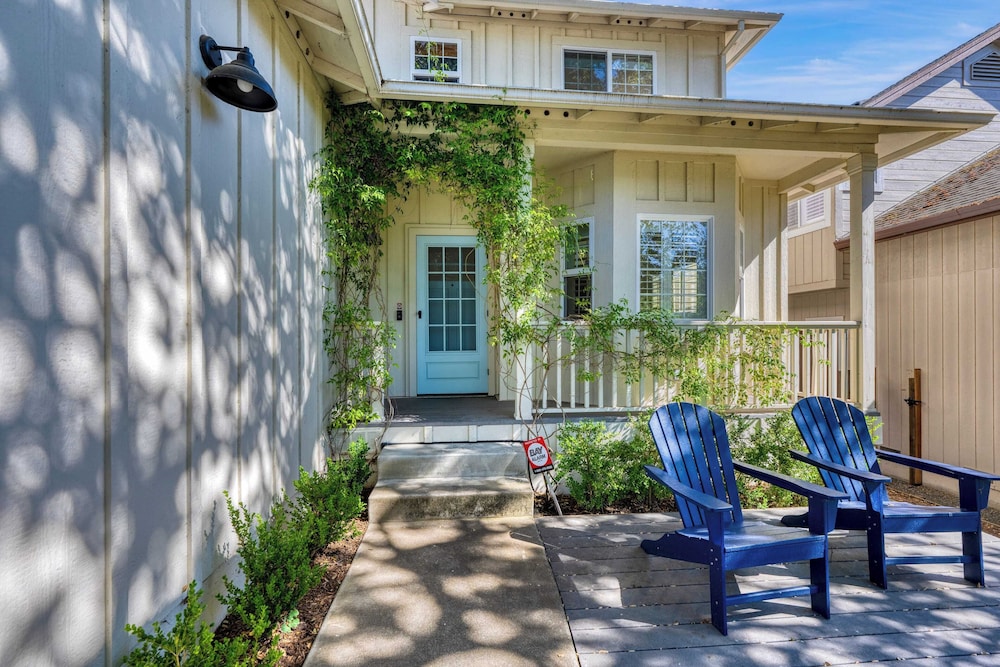 Casa Osito Pool, Hot Tub & Outdoor Dining Minutes From Sonoma Plaza