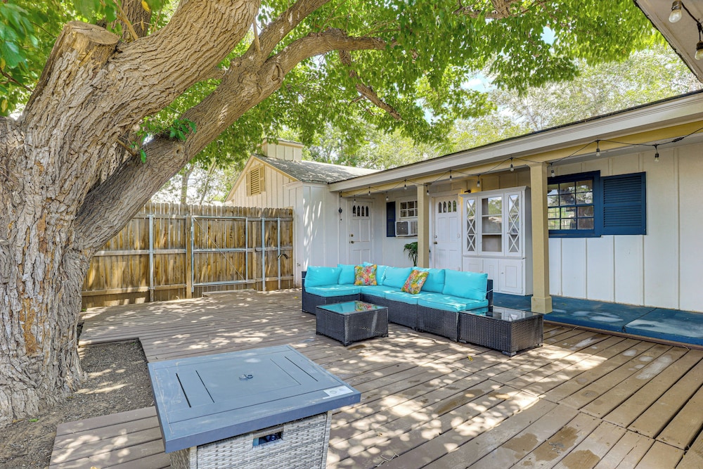 Half-mi to Campus! Lubbock Home w/ Fenced Yard