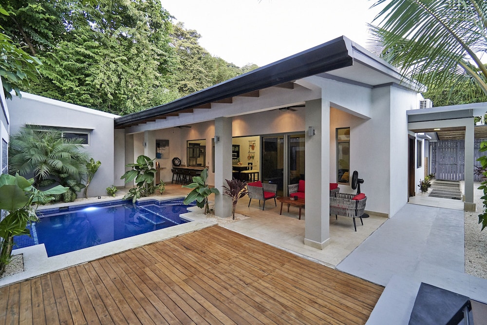 3BD Private Villa Konka with pool