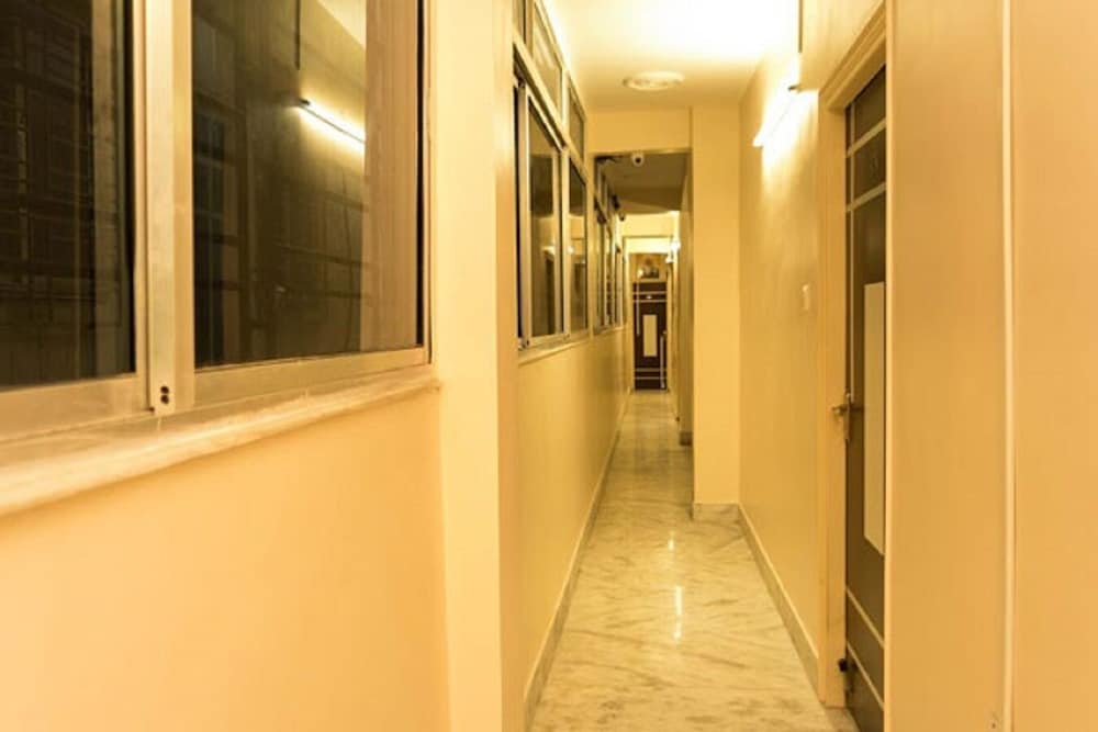 Golden Plaza Guest House - Kolkata