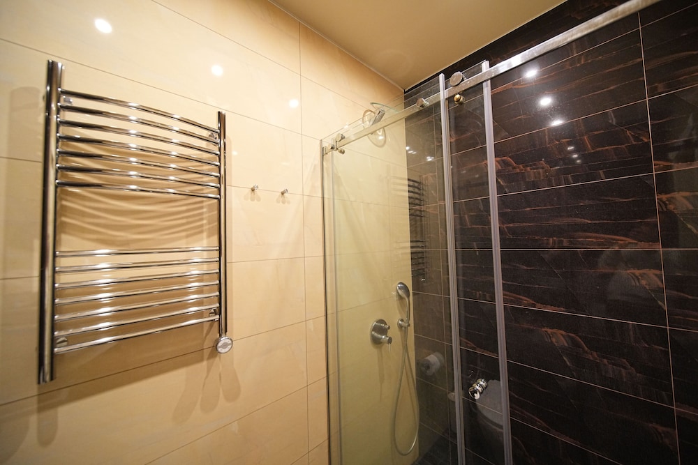 Ararat View 2-bedroom 2-bathroom Luxury Apartments by Sweet Home