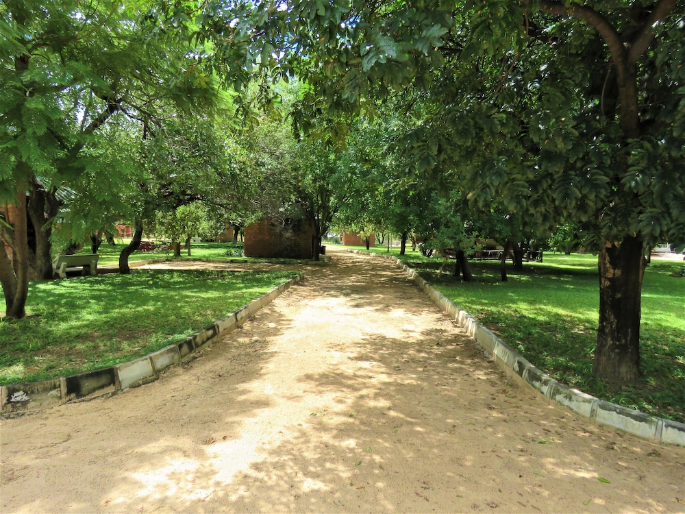 Ngandu Hotel - Rundu