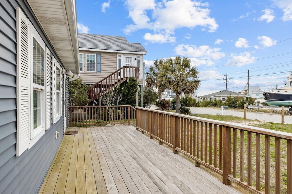 The Saltbox 2 Bedroom Home