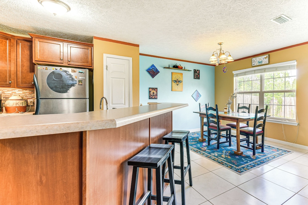 2 Mi to Beach & Boating: Family Home in Lynn Haven