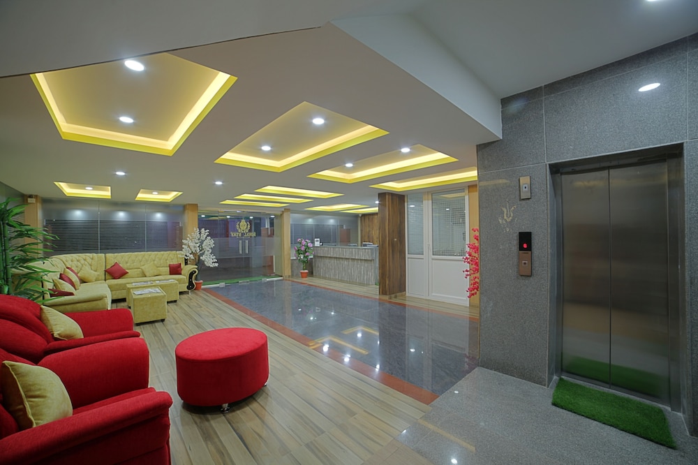 SM Royal Suites