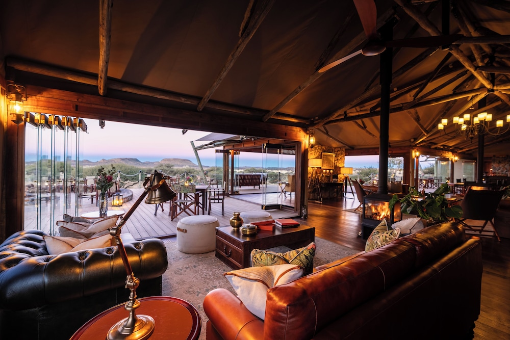 Maloba Lodge - Private Game Reserve