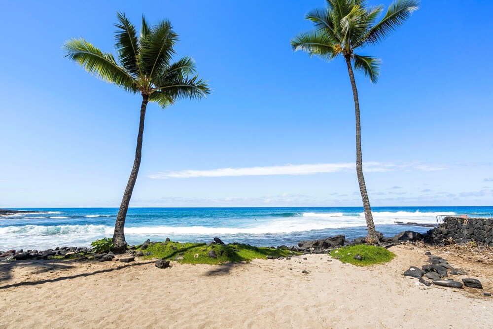 Easy Walk to Town Ocean Front AC & Wifi - Vrkcv
