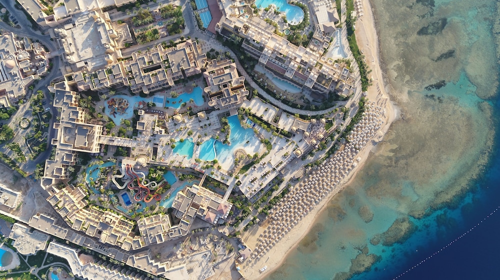 Grand Waterworld Makadi couples and families only
