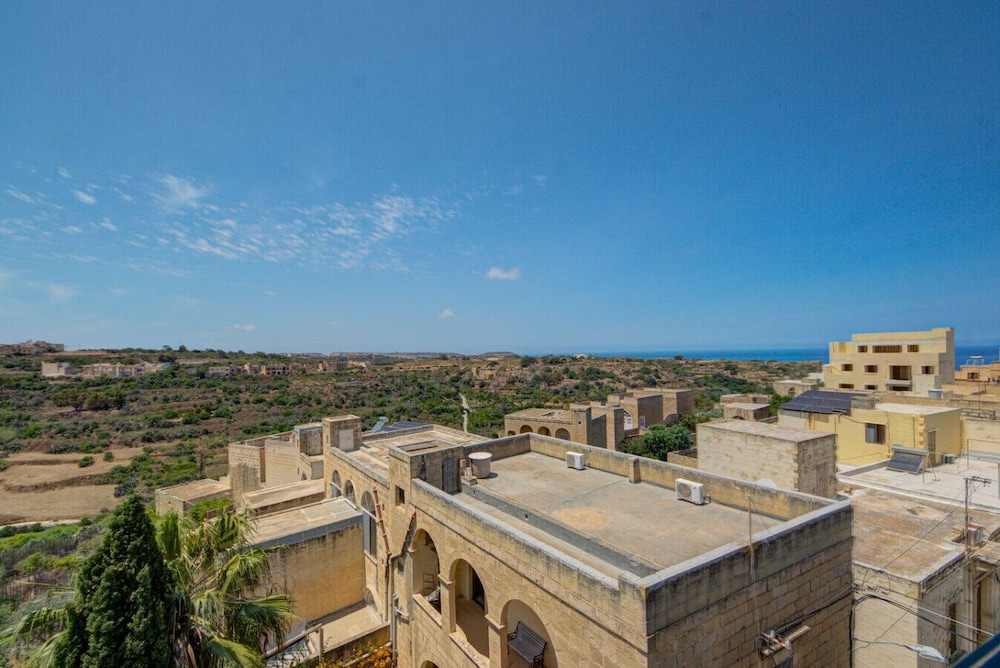 Stylish Gozo Penthouse Spacious and Quiet Terrace