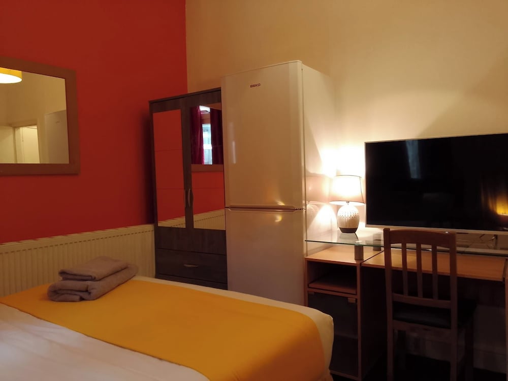 Sandon Road Apartment in Birmingham