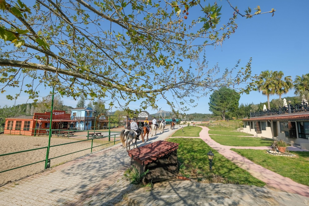 Berke Ranch & Nature - Özel Sınıf - Image 9