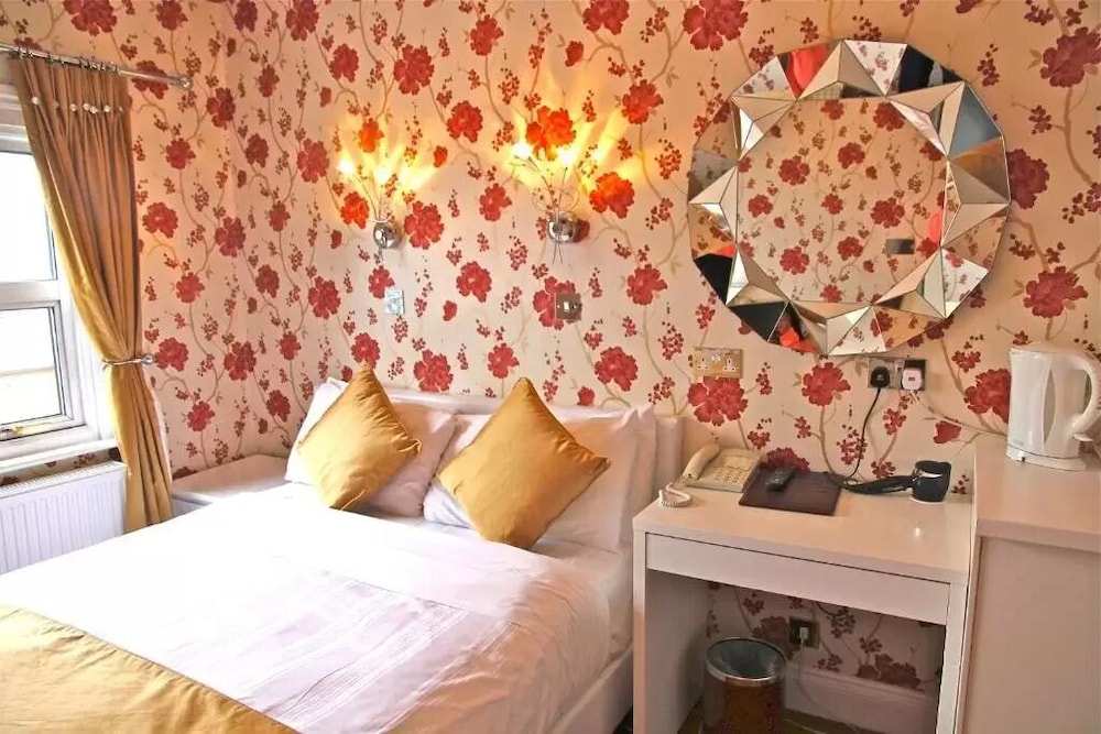 Crompton Guest House, photo 15