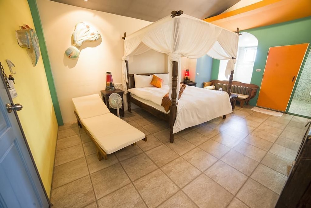 Kenting South Island Guesthouse