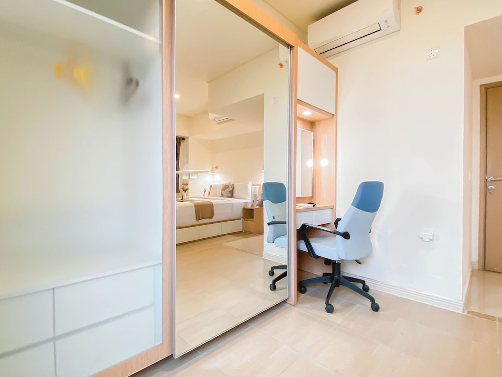 Spacious and Comfy Designed 2BR at Meikarta Apartment